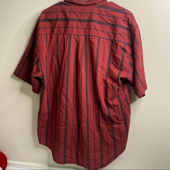 Vintage ‘Puritan’ Mens Short Sleeve Button Up Dark Red and Black Stripe Shirt - Picture 3 of 9